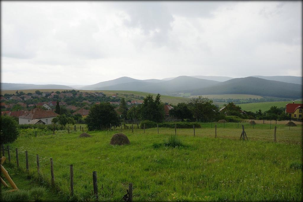 Kalaris Vendeghaz Daire Hollókő Dış mekan fotoğraf